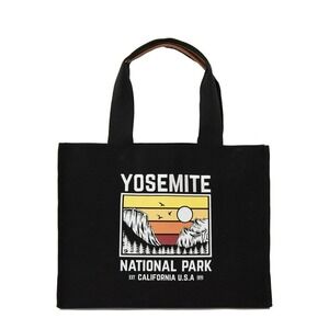Women's Yosemite Tote Bag Wild Life Adventure Black
